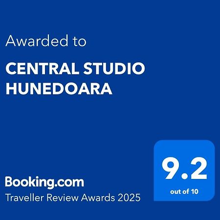 Central Studio هونيدوارا المظهر الخارجي الصورة